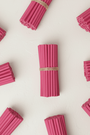 Pink Lotus Bamboo-less Incense Sticks (20 Sticks + Holder) | From Banaras